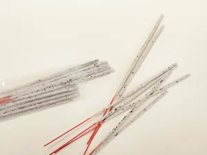 Incienso de Copal con 20 varas gruesas artesanal.